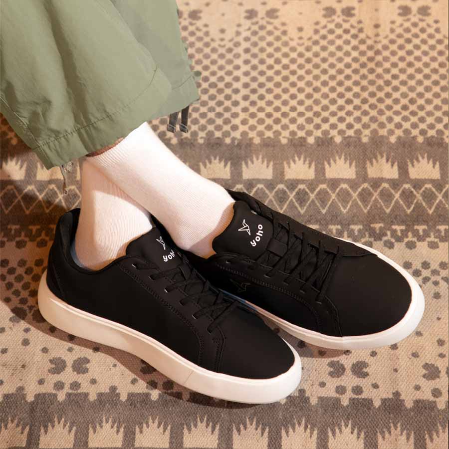 Blinc Hands Free Sneakers - Women