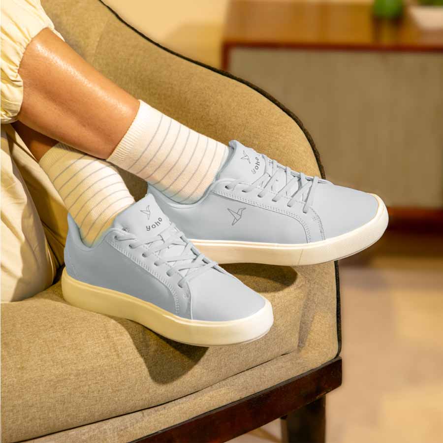 Blinc Hands Free Sneakers - Women