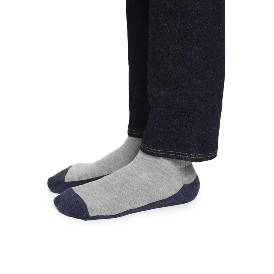 Dual Contrast Solid Low Cut Socks