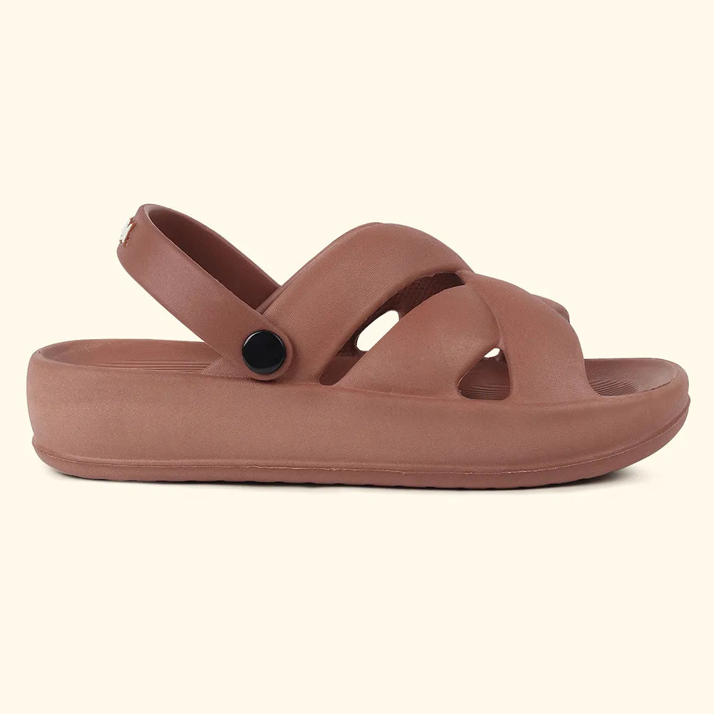 Wanderz Women Clogs