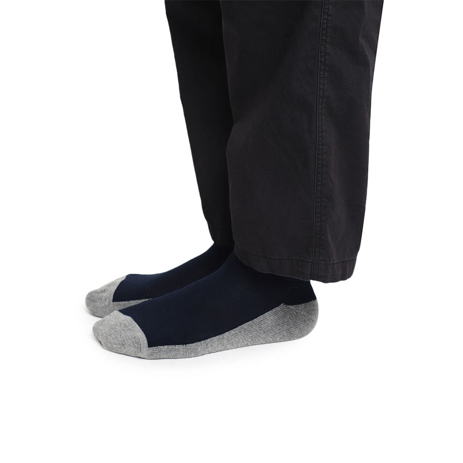 Dual Contrast Solid Low Cut Socks
