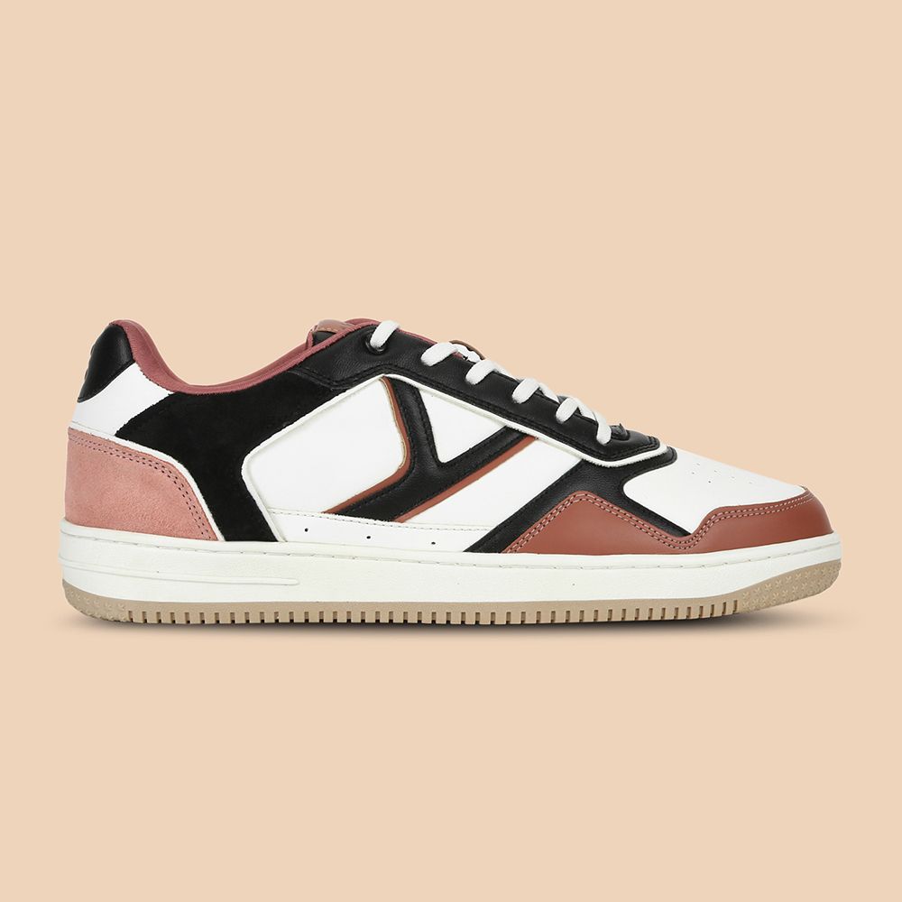 Low Top Sneakers