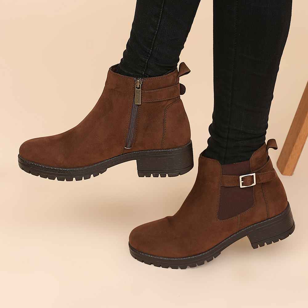 Women Chelsea Suede Boots