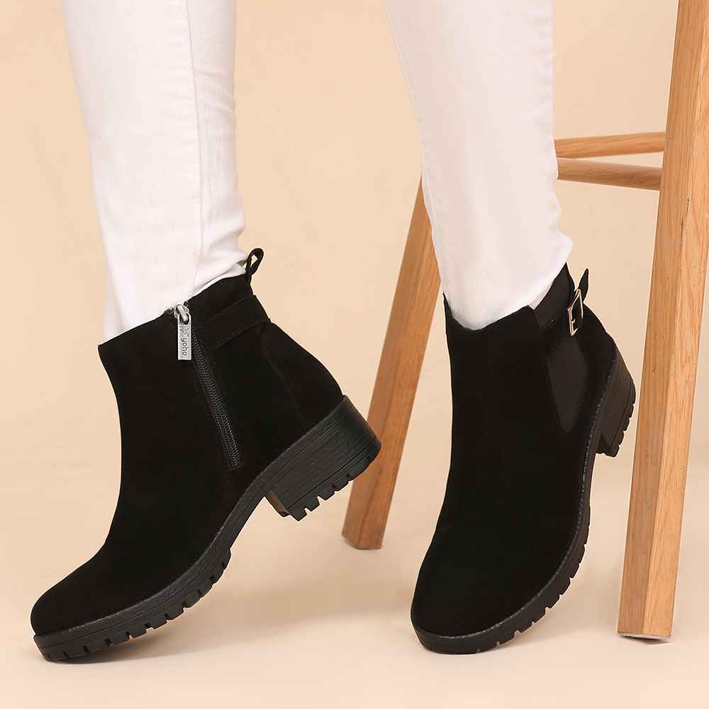 Women Chelsea Suede Boots