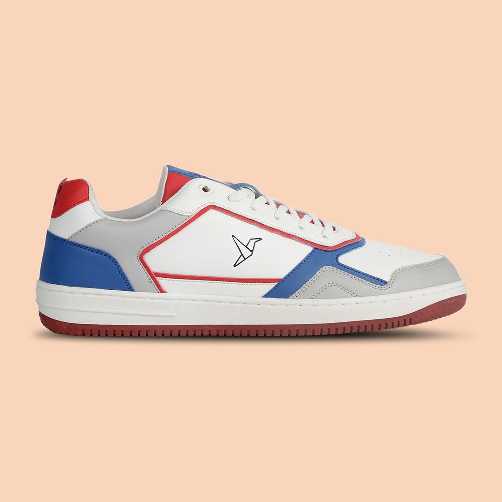 Low Top Sneakers