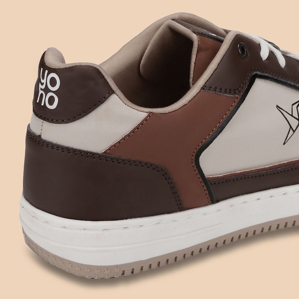Low Top Sneakers
