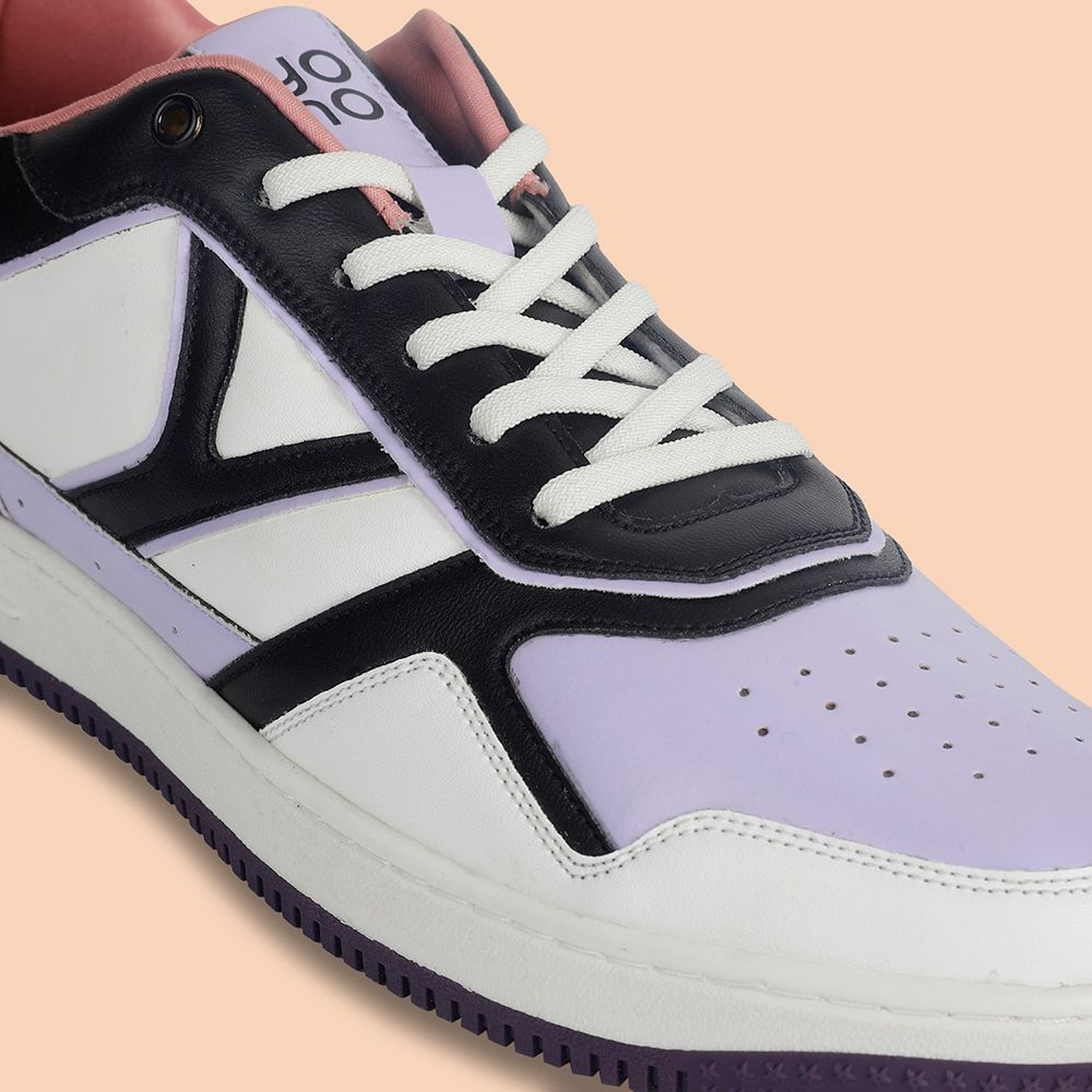Low Top Sneakers