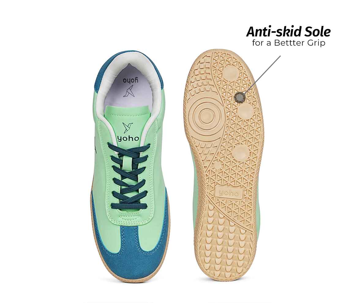 Quoi Women Sneakers