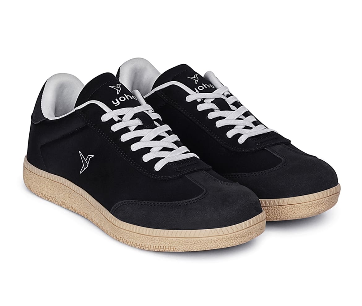 Quoi Women Sneakers