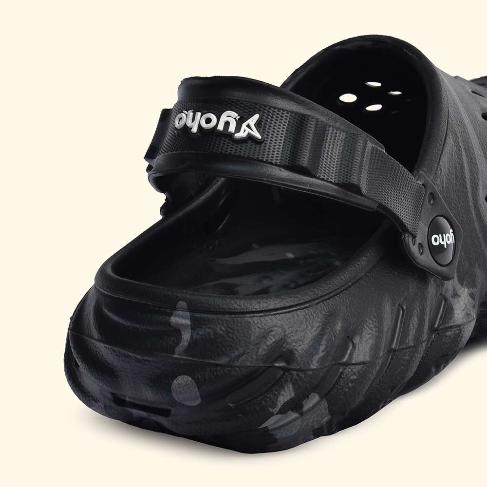 Eclipse Men Clogs