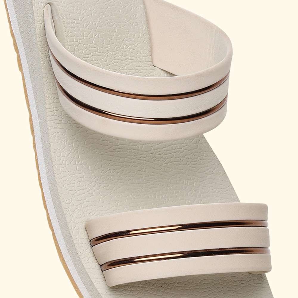 Indiglo Women Slippers