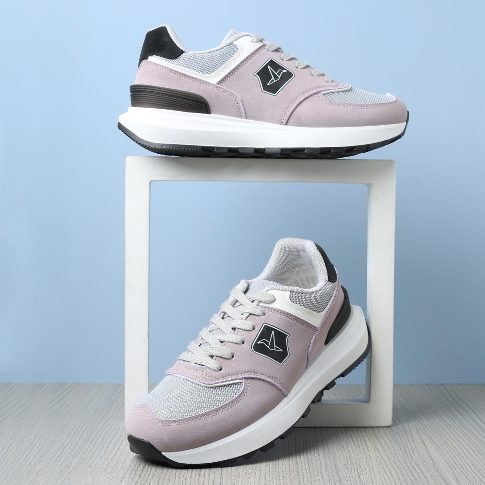 CAS 106 Sneakers for Women