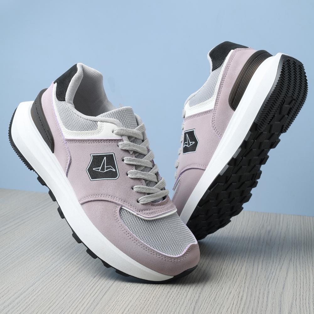 CAS 106 Sneakers for Women