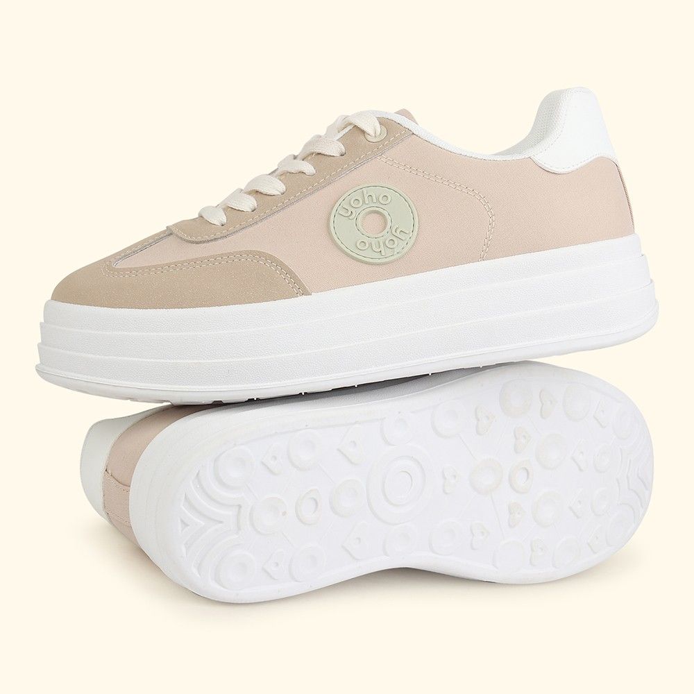 CAS 105 Sneakers for Women