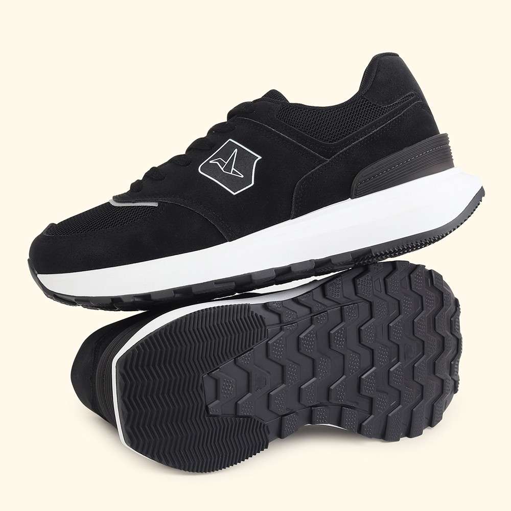 CAS 106 Sneakers for Women