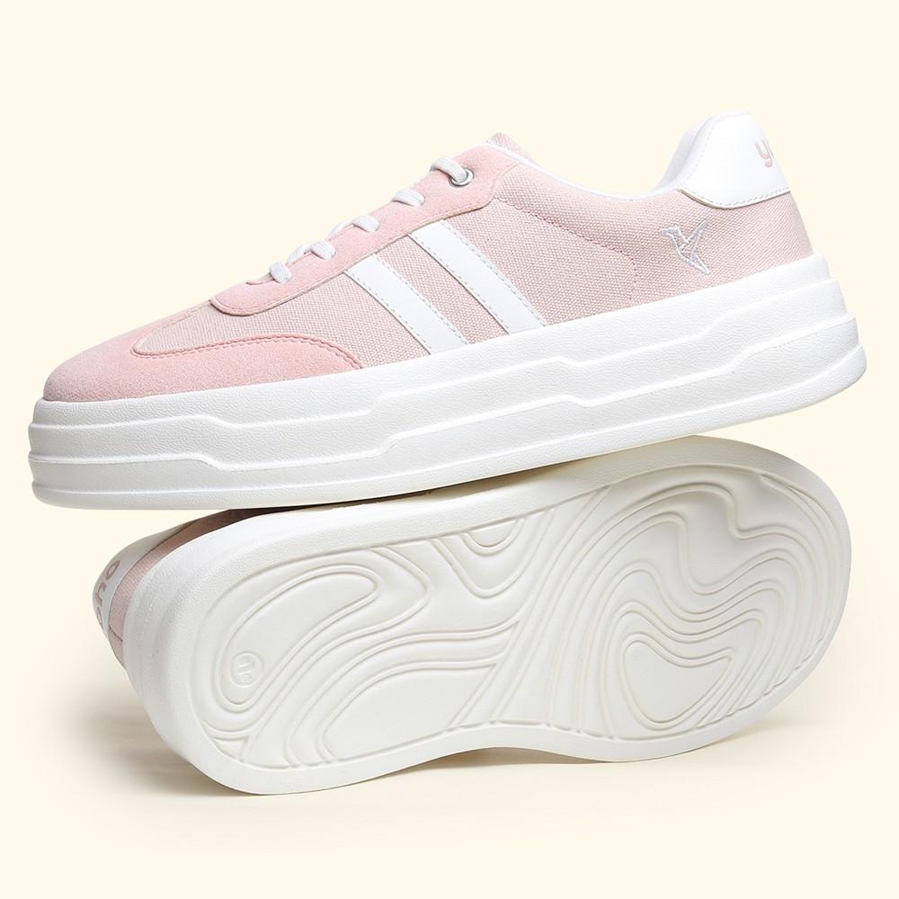 Fluffs 002 Sneaker for Women