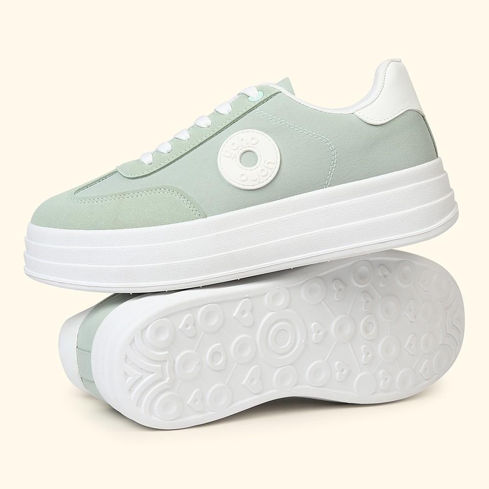 CAS 105 Sneakers for Women