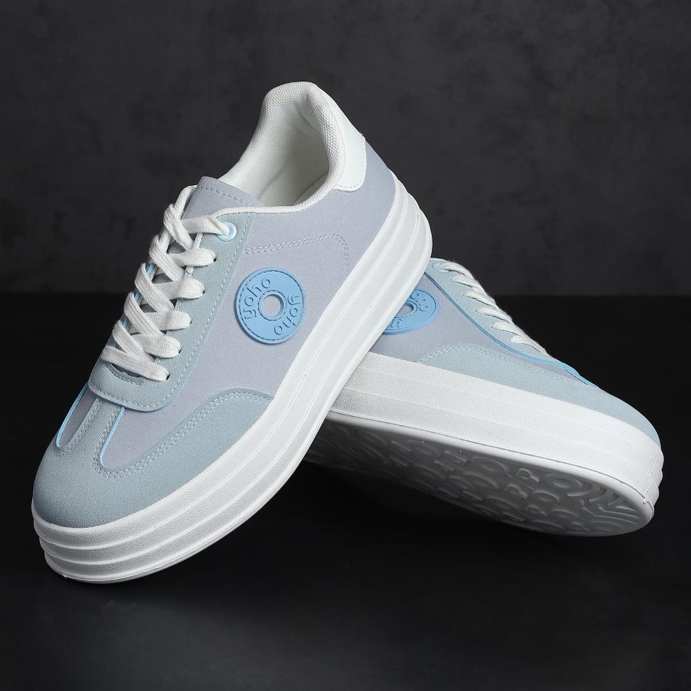 CAS 105 Sneakers for Women