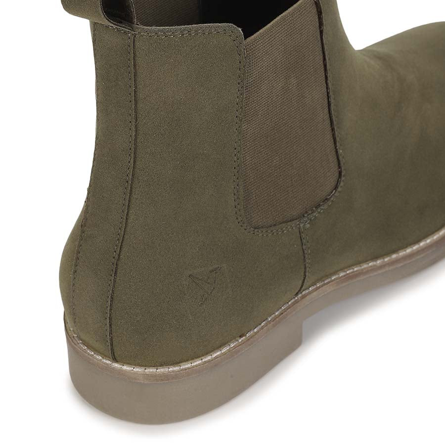 Men Chelsea Boots Suede