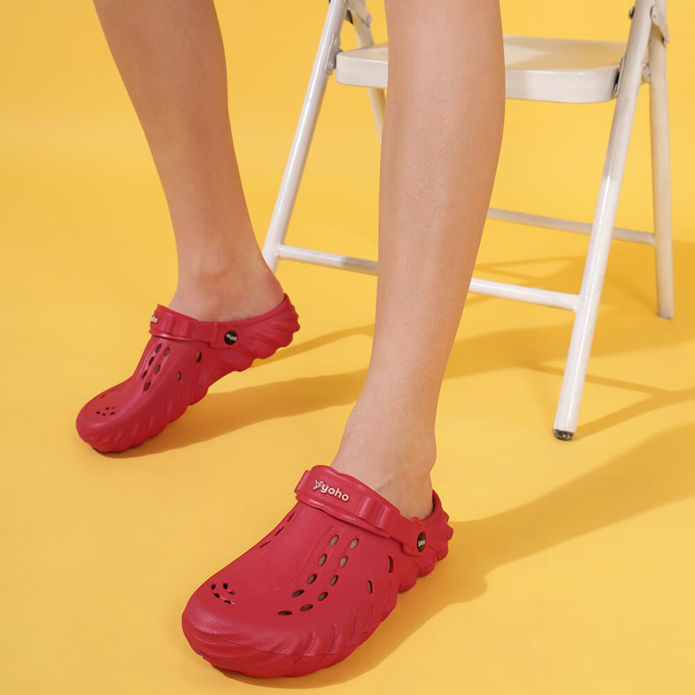 Wavy Clogs for Men
