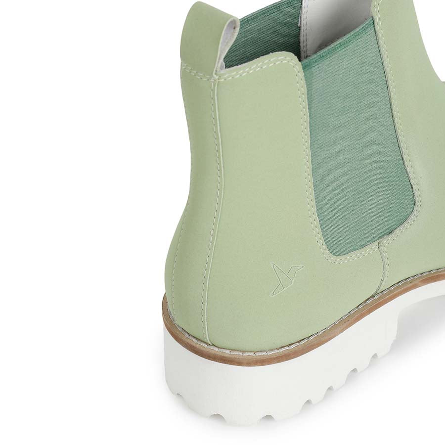 Women Chelsea Boots